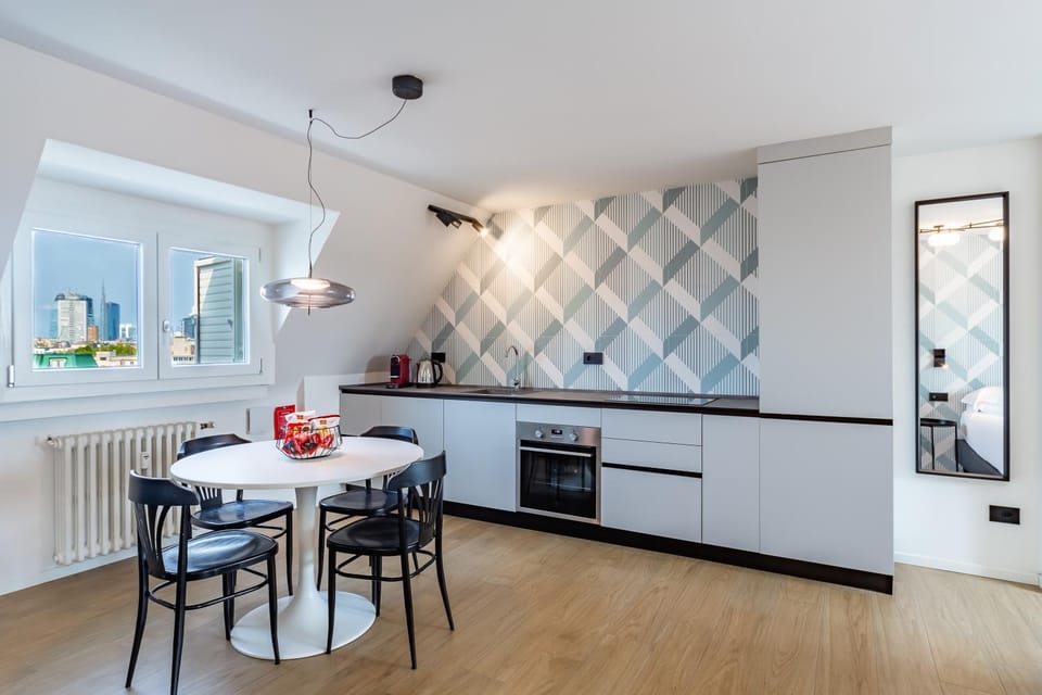 Kitchen or kitchenette, Photo of the whole room, Dining area, kitchen