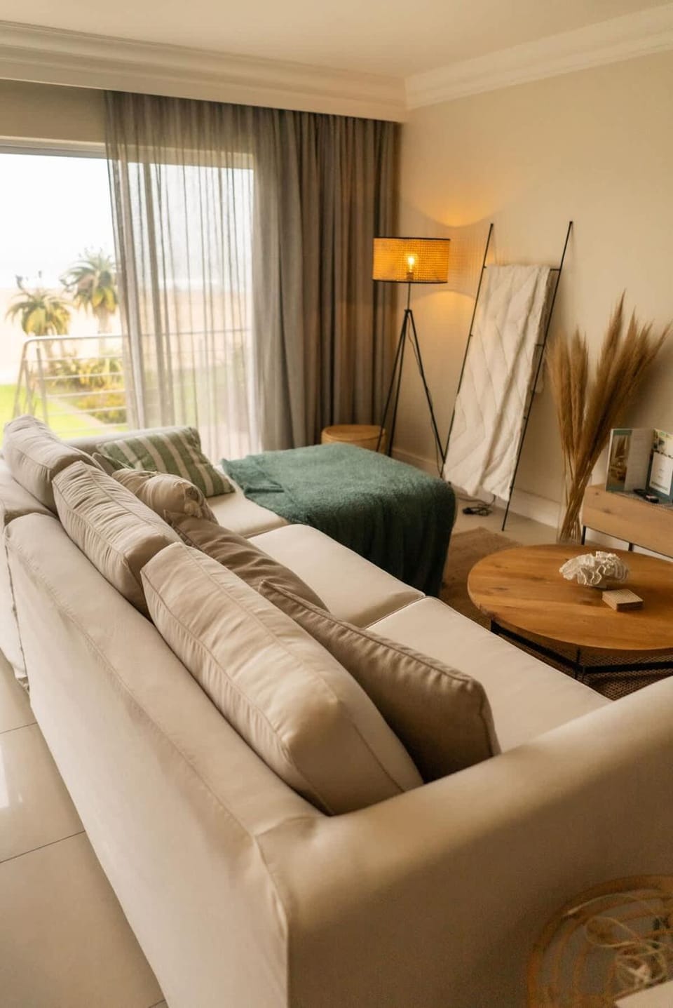 Deja Blue Beachfront Villa, Newly renovated House in Namibia