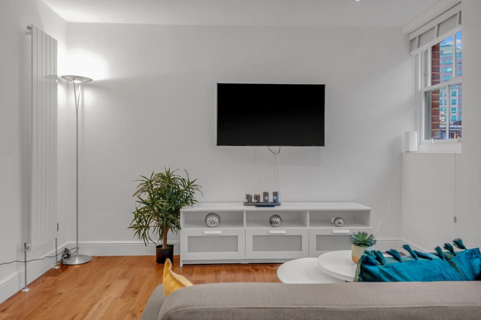 TV and multimedia, Living room