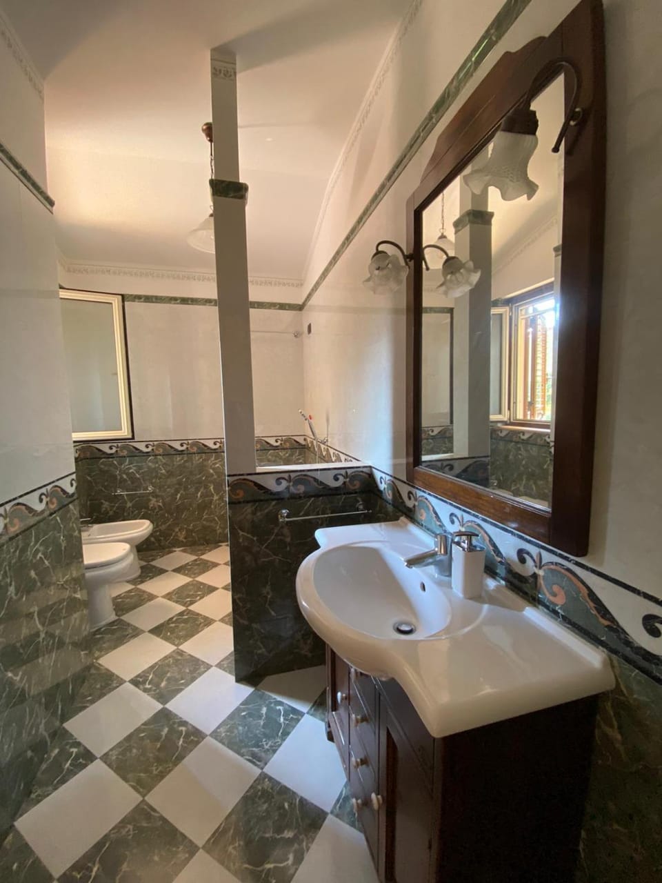 Bathroom, Bath