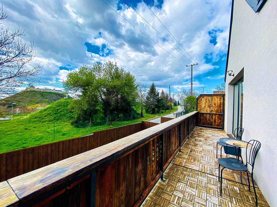 View (from property/room), Balcony/Terrace