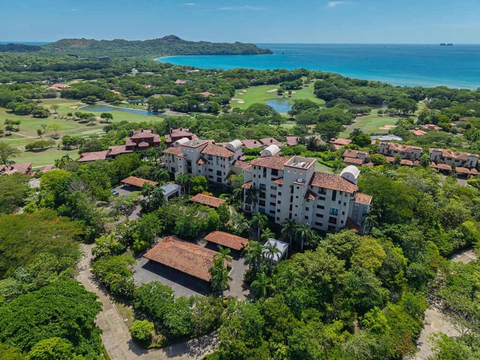 Malinche 110-B, 1 Bedroom Condo At Reserva Conchal House in Guanacaste Province