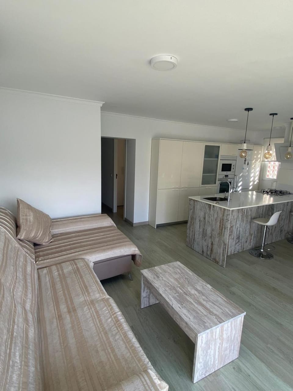 White Mirage - Alicante Apartment in Alicante