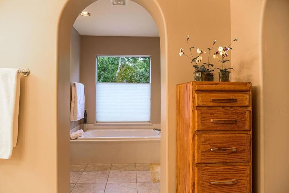 Prime Uptown Location Mountain View Game Room House in Sedona
