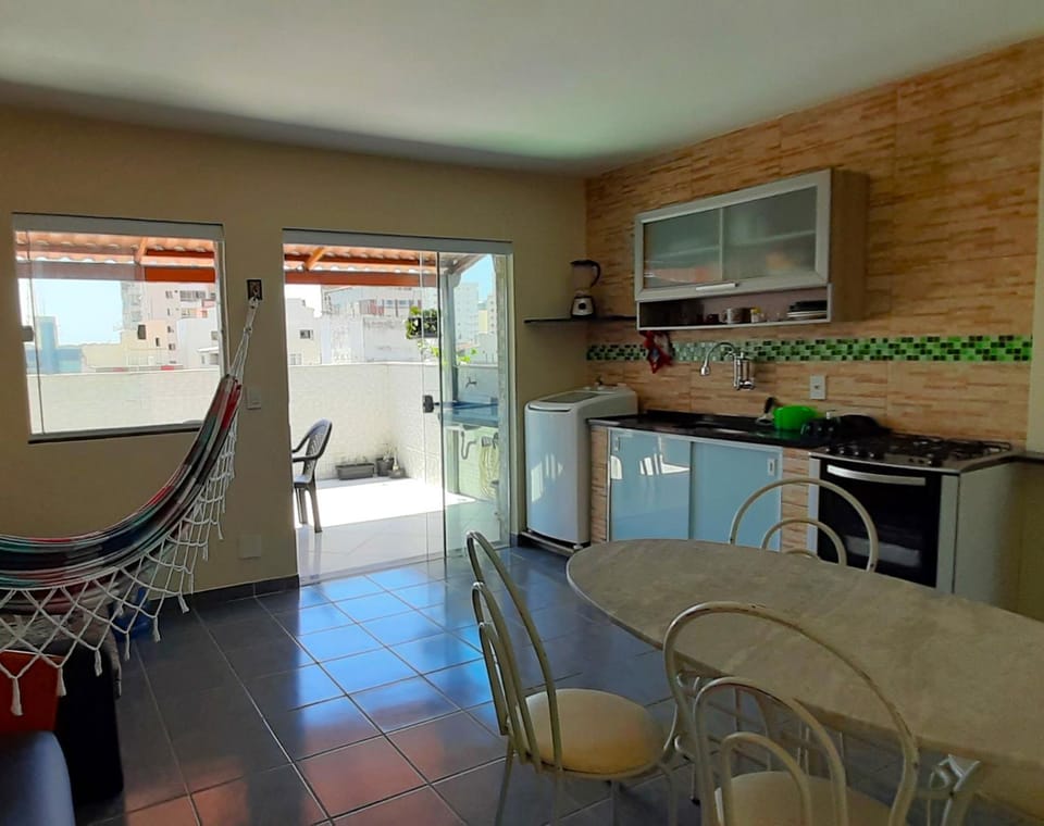 Dining area, Communal kitchen