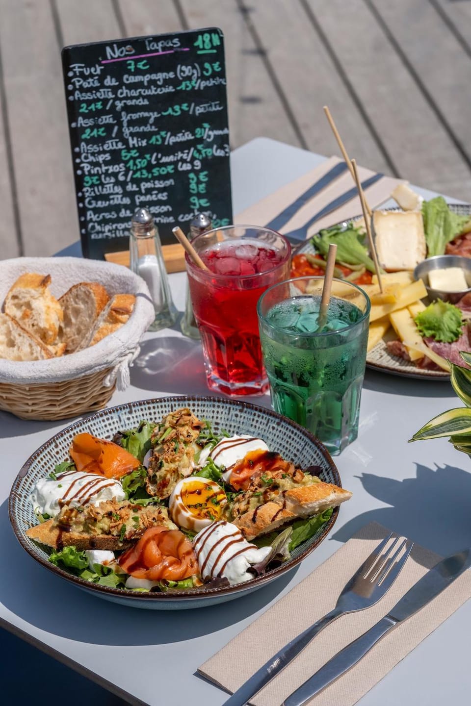 Restaurant/places to eat