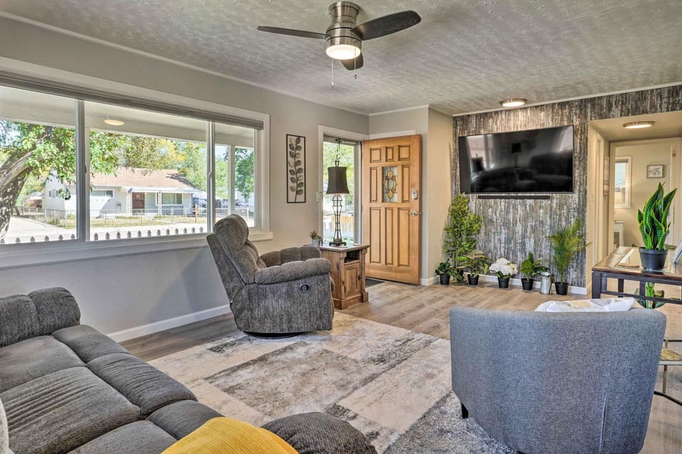 Picturesque Colorado Springs Vacation Home! House in Colorado Springs
