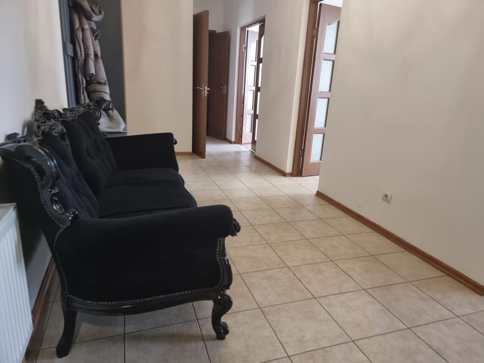 Просторная квартира с терассой в центре Кишинёва Apartment in Chișinău