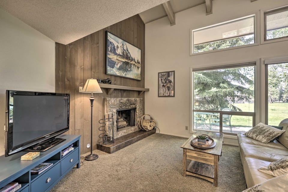 Pagosa Springs Condo Near Springs + Trails! House in Pagosa Springs