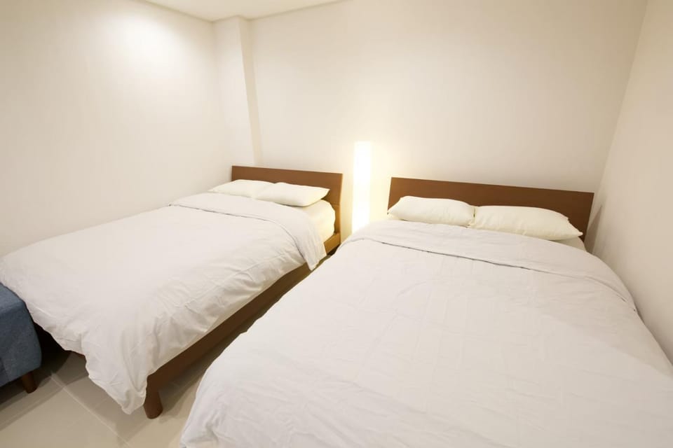 プロスパービル 4B Apartment in Naha