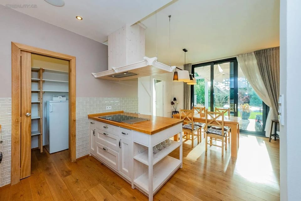 Lilac Luxury Villa Prague Villa in Czechia