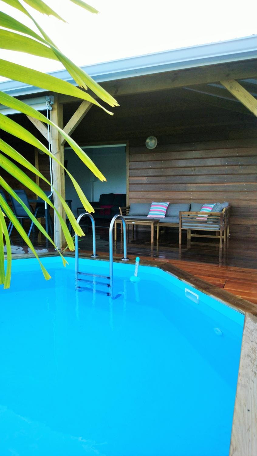 Maison Piscine personnelle vue mer COSY House in Martinique