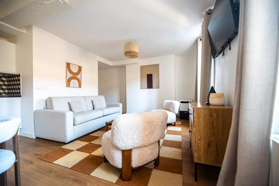 Cosy flat in Saint-Germain des près Apartment hotel in Paris