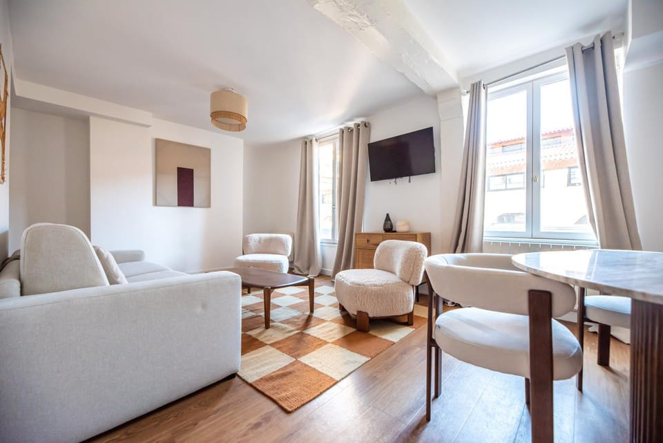 Cosy flat in Saint-Germain des près Apartment hotel in Paris