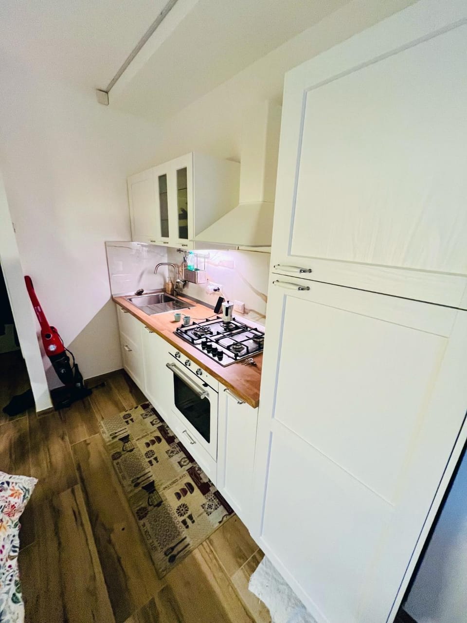 Kitchen or kitchenette, oven, pet friendly