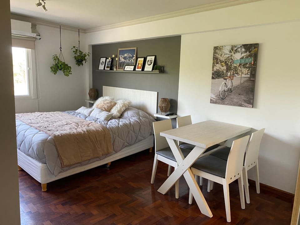 Dining area, Bedroom