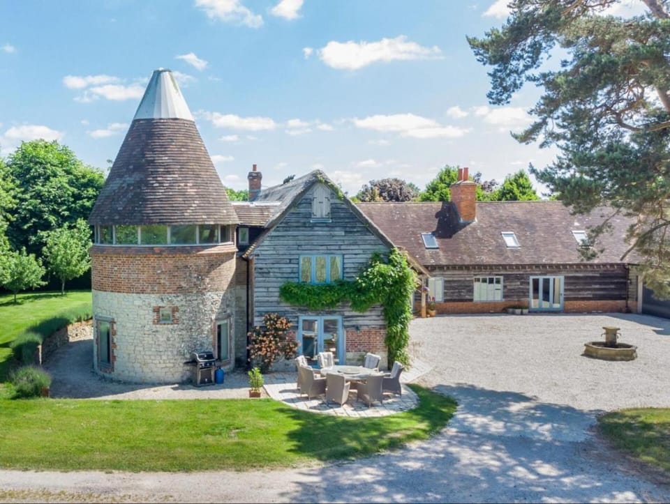 Oast House - Otium Wine Estate Apartment in England