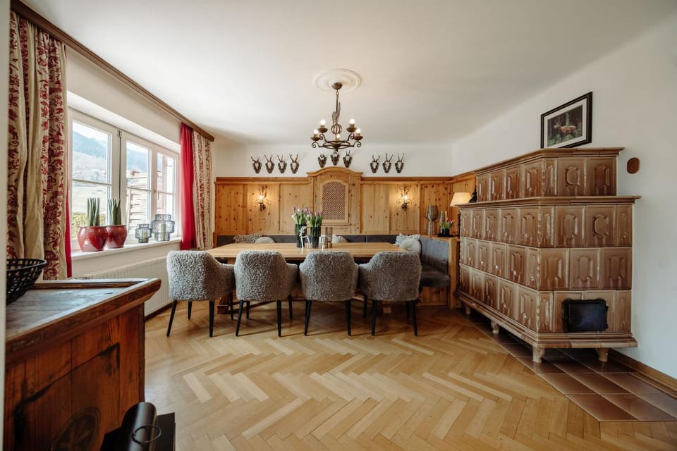 Property building, Living room