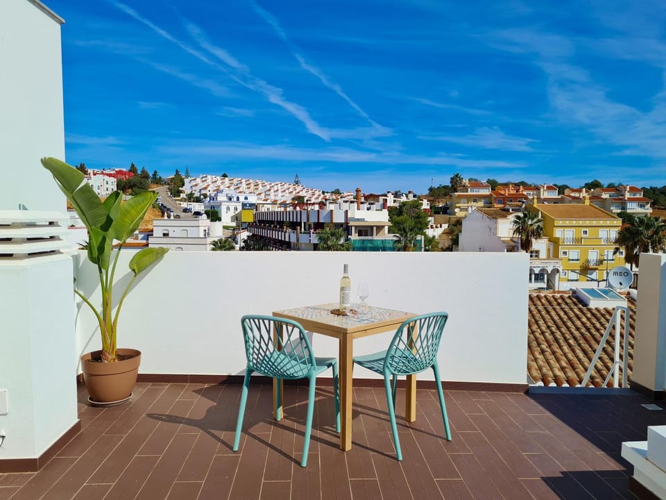 Balcony/Terrace, Dining area, City view