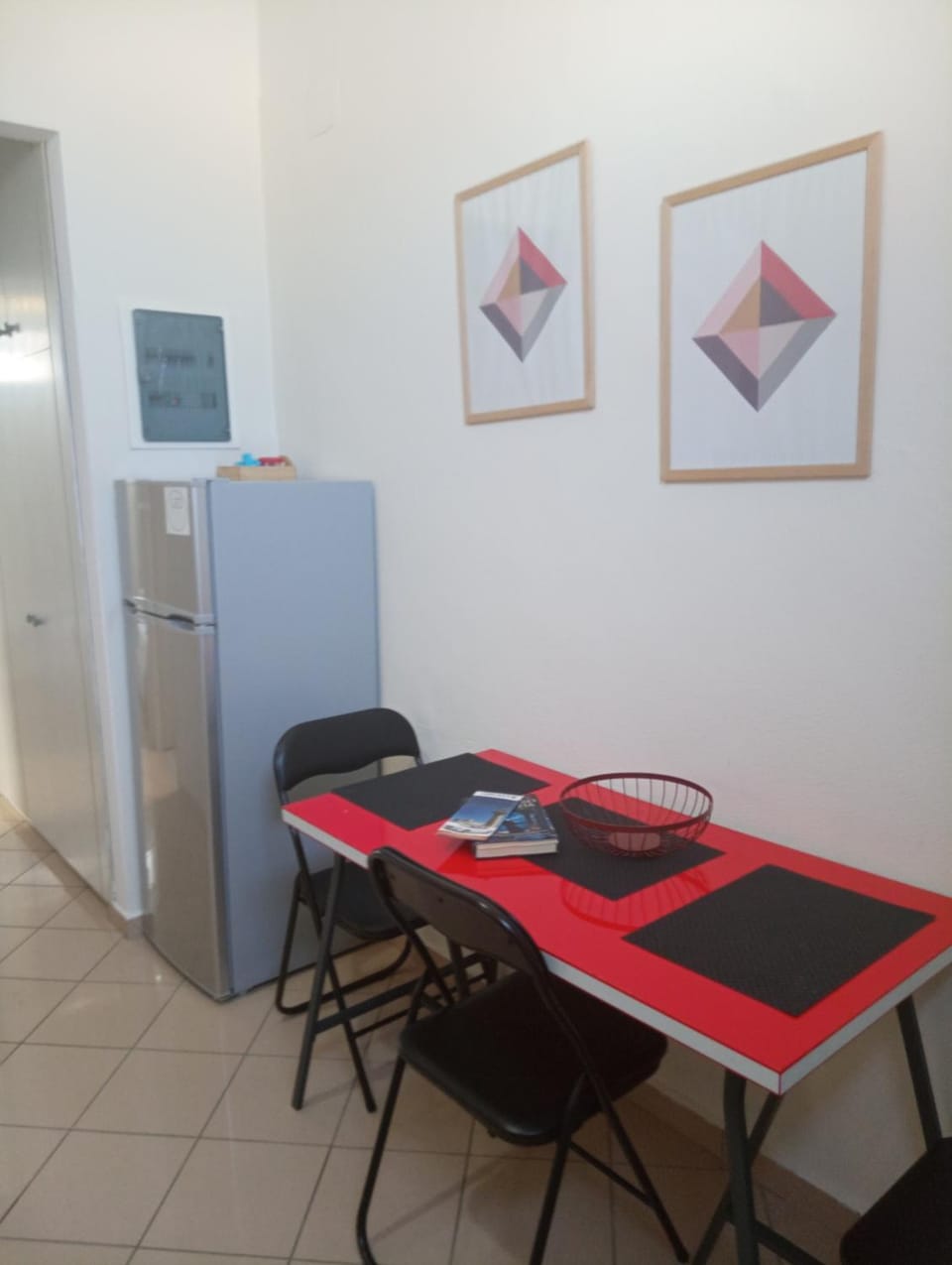 Cozy Rhodes Central Apartment in Rhodes