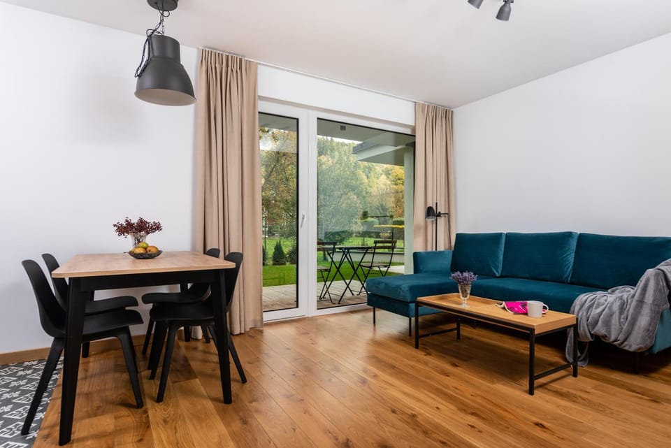 View (from property/room), Living room, Dining area