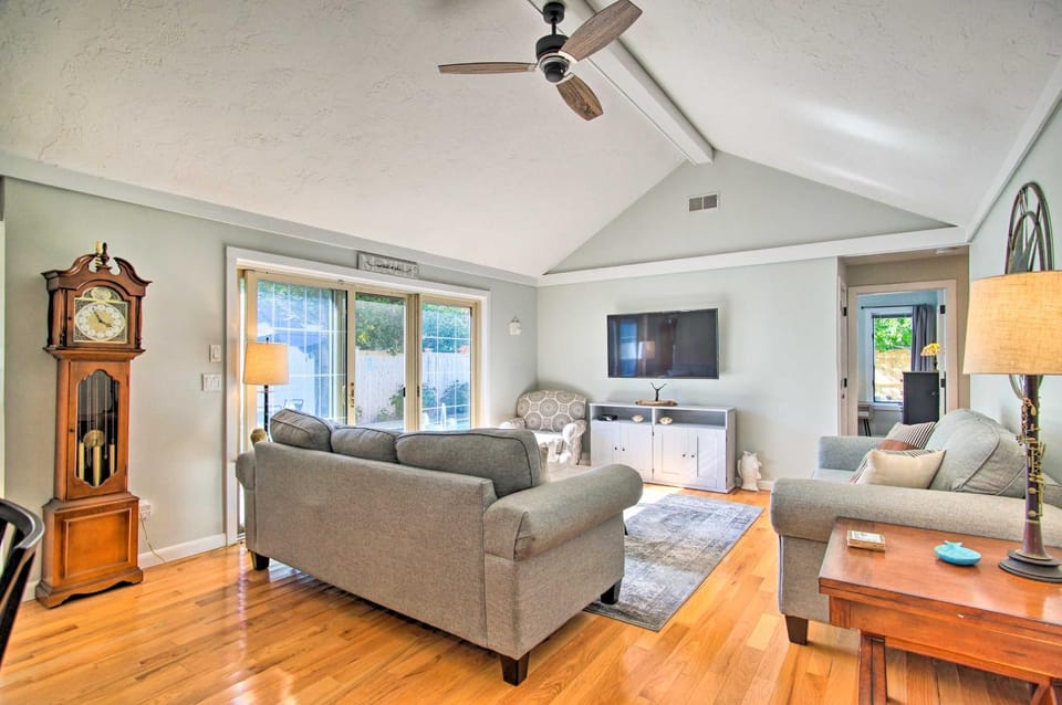 2 Mi to Beach: Retreat w/ Pool & Grill in Mashpee! House in New Seabury