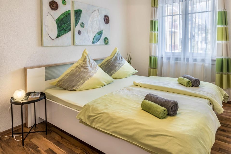 Living room, Bedroom