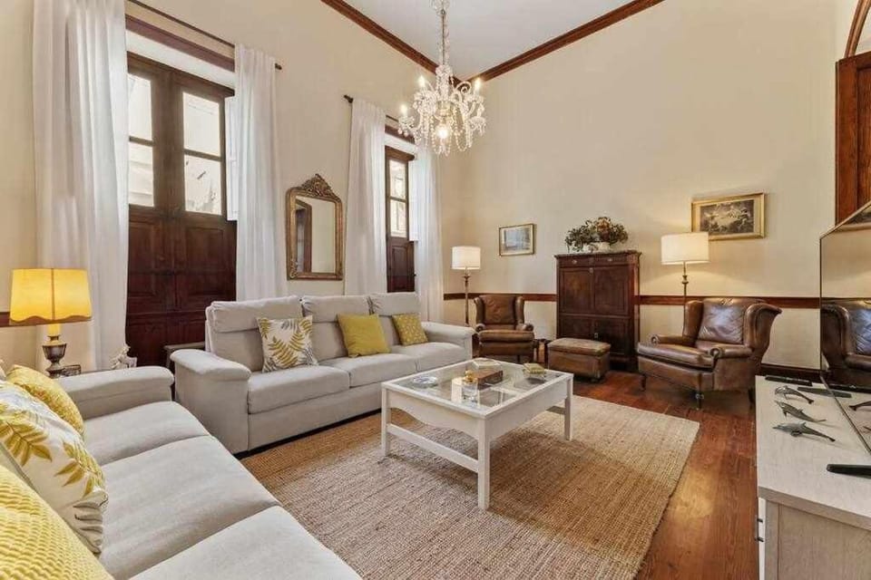 Valls De Quintana - Casa Emblemática Arrecife House in Arrecife