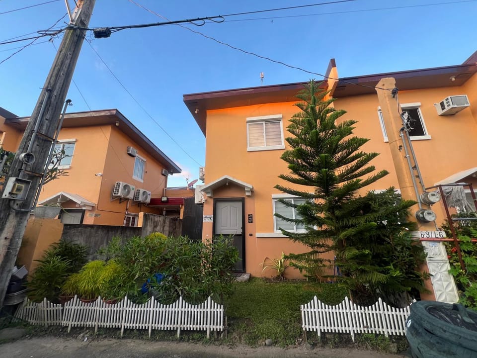 Nyssa Crib 2BR Whole Townhouse Camella Bacolod South Apartment in Bacolod