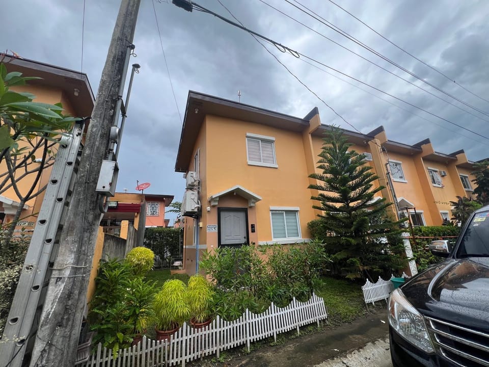 Nyssa Crib 2BR Whole Townhouse Camella Bacolod South Apartment in Bacolod
