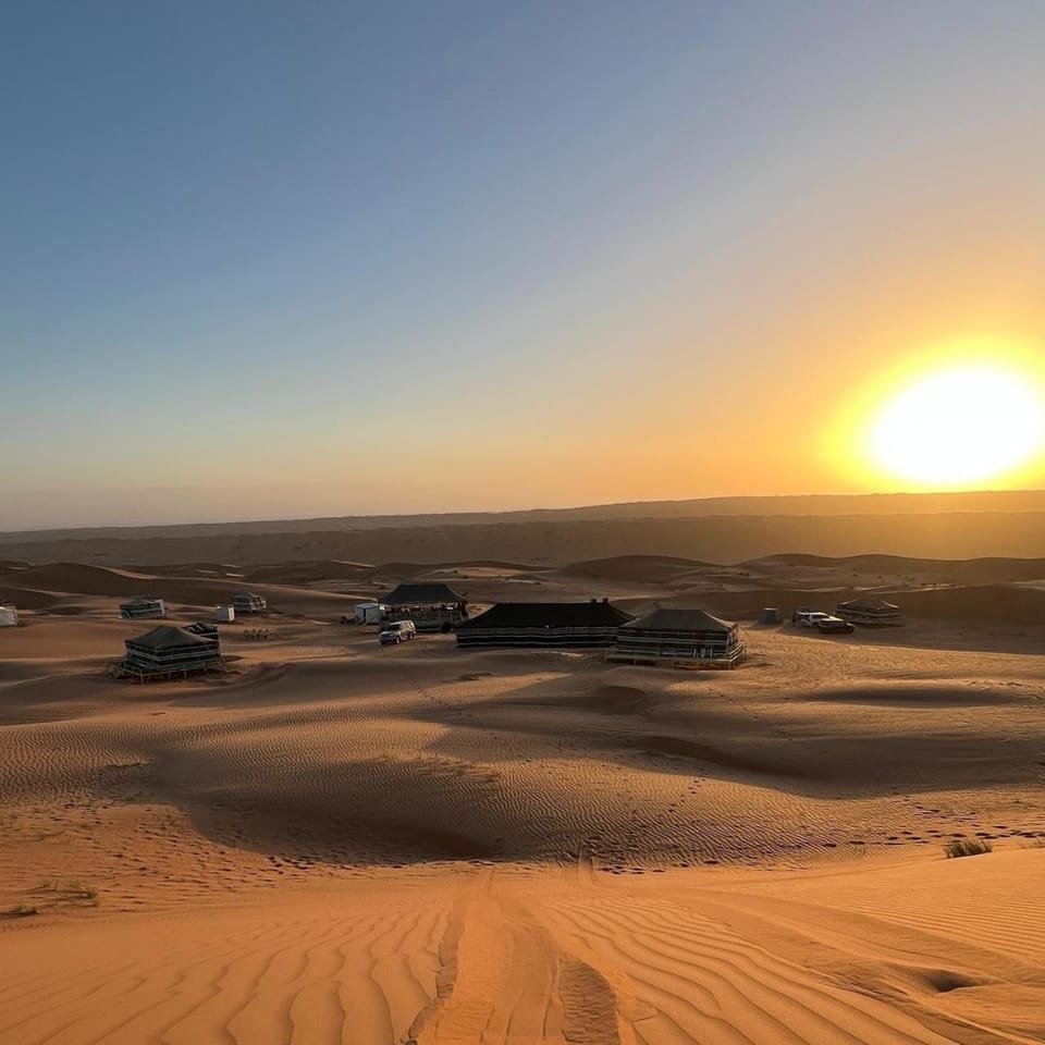Property building, Restaurant/places to eat, Bed, Day, Natural landscape, Activities, Activities, BBQ facilities, View (from property/room), Balcony/Terrace, Dining area, Bedroom, Food, Breakfast, Dinner, Non alcoholic drinks, Non alcoholic drinks, Location, Sunrise, Sunset, fireplace, VIP