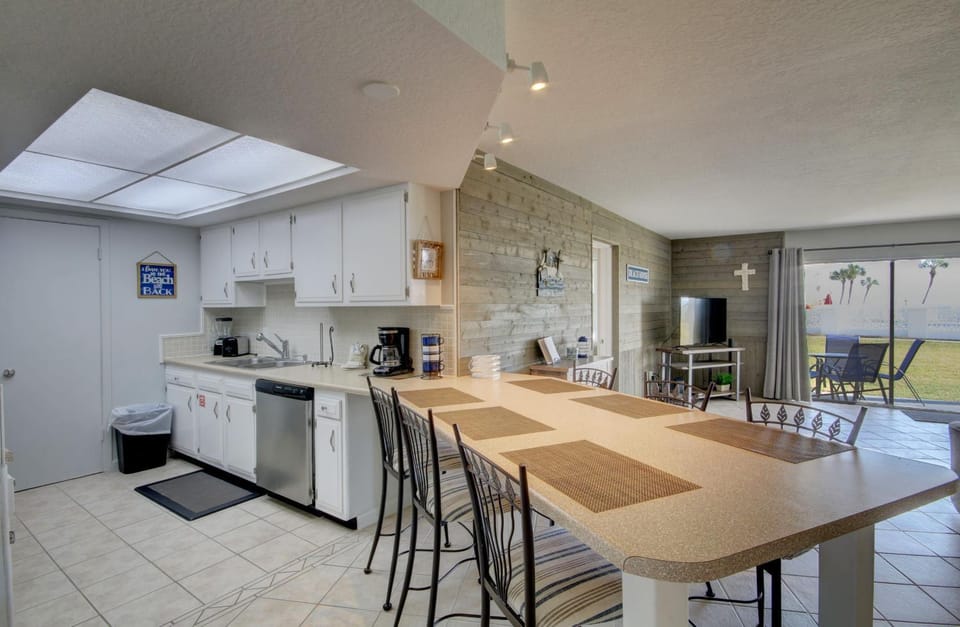El Matador 415 - FREE TICKETS!! Your stay includes free tickets to many area attractions! House in Okaloosa Island