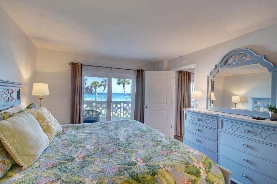 El Matador 427 - FREE TICKETS!! Your stay includes free tickets to many area attractions! House in Okaloosa Island