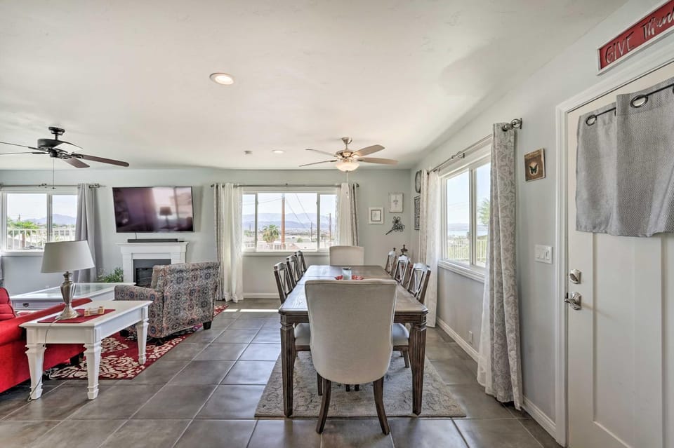 2 Mi to Lake Havasu State Park: Home w/ Pool! House in Lake Havasu City