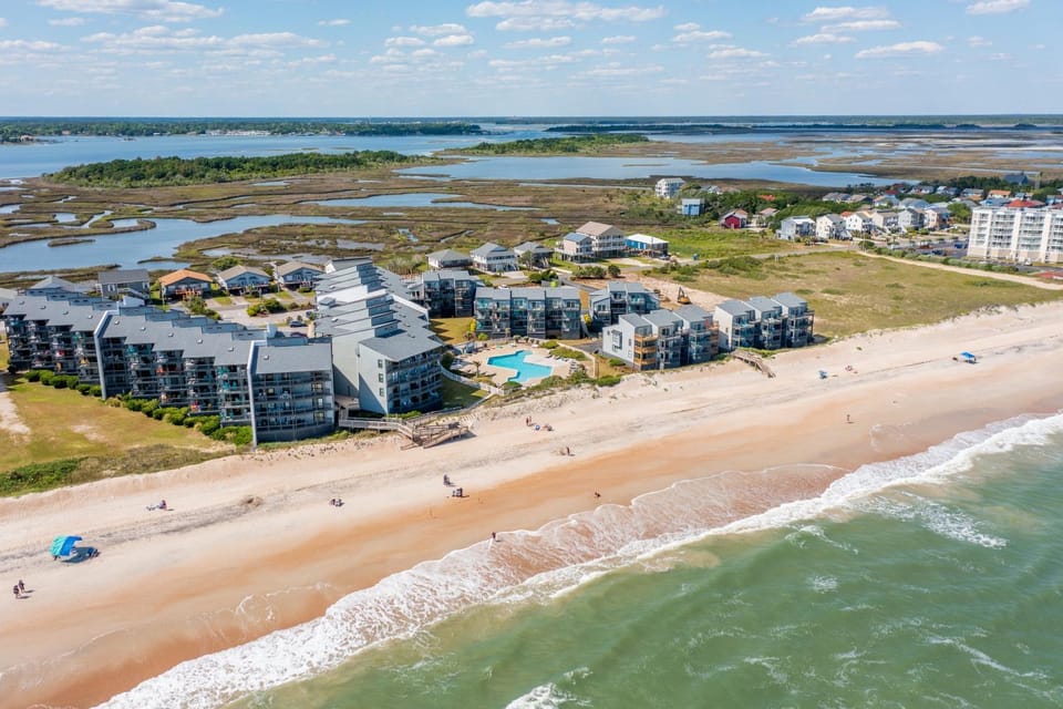 NTBSWV1317 Rowe Your Boat House in North Topsail Beach