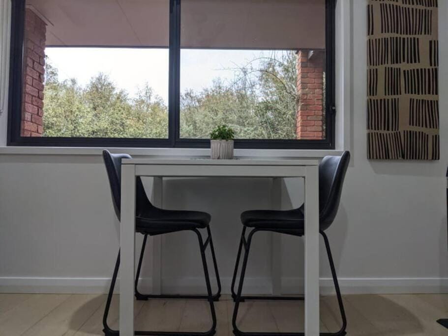 Adorable 1 bedroom private apartment House in Porepunkah