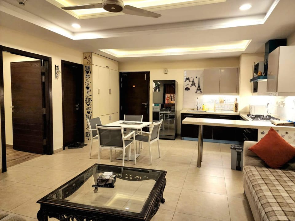 Bright & Beautiful 1 Bed Apt In Bahria Town Apartment in Islamabad