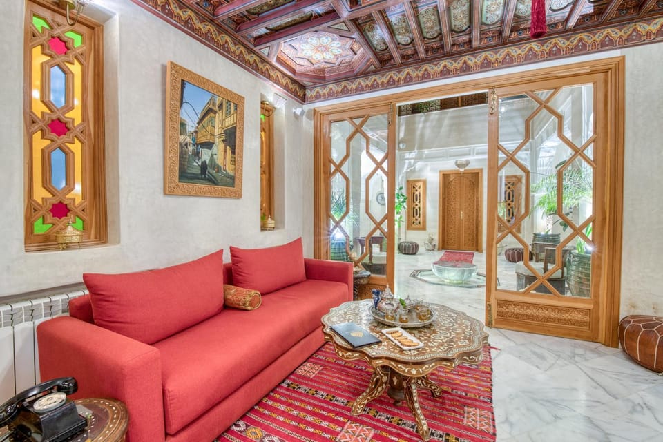 Living room, Seating area