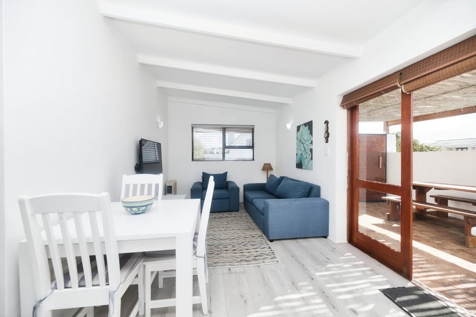 Owlet Cottage in Arniston Apartment in Western Cape