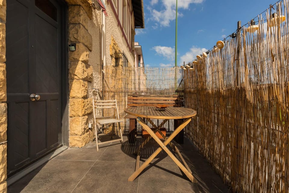 Neguri Acacias Apartment by Next Stop Bilbao Apartment in Basque Country