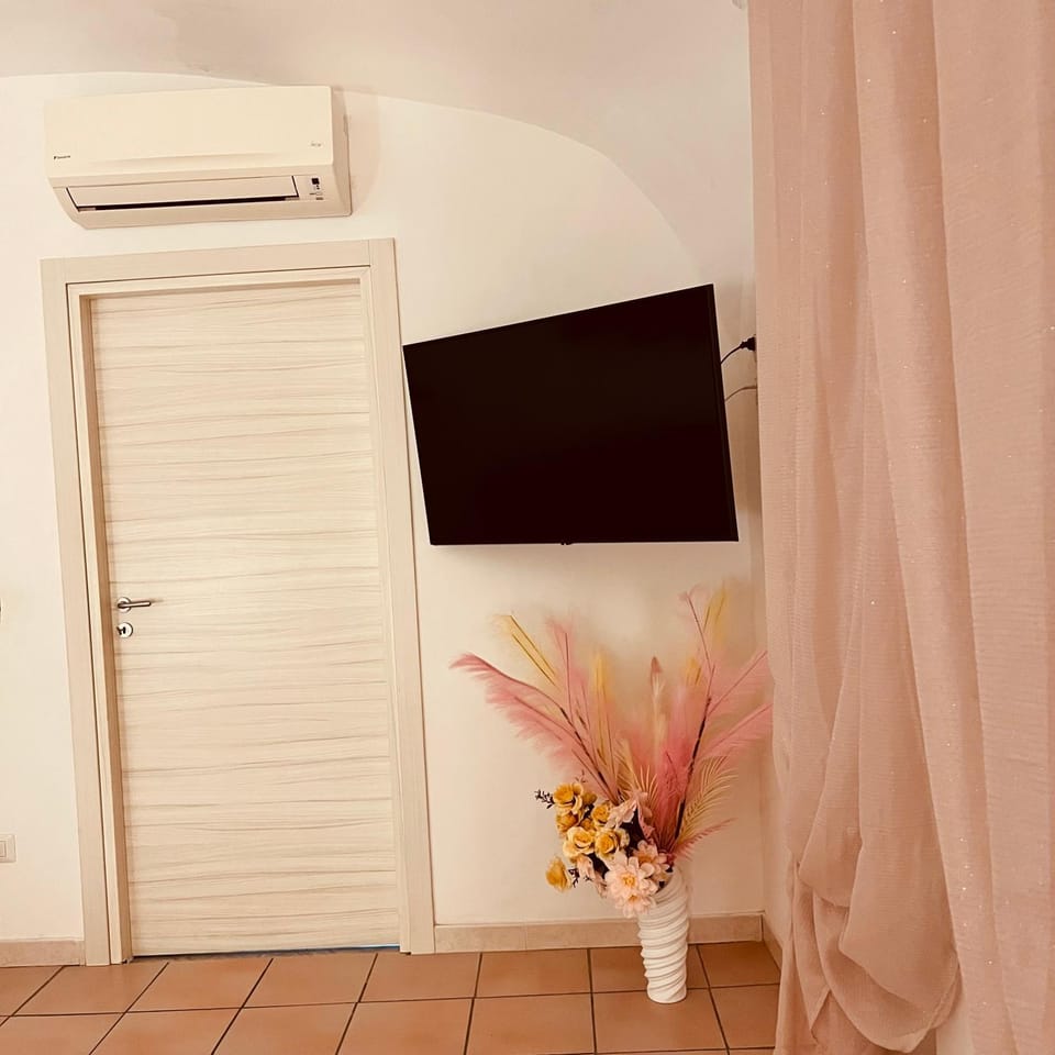 TV and multimedia, Bedroom