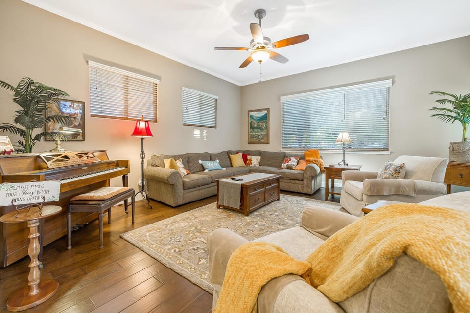 Berry House House in Grover Beach