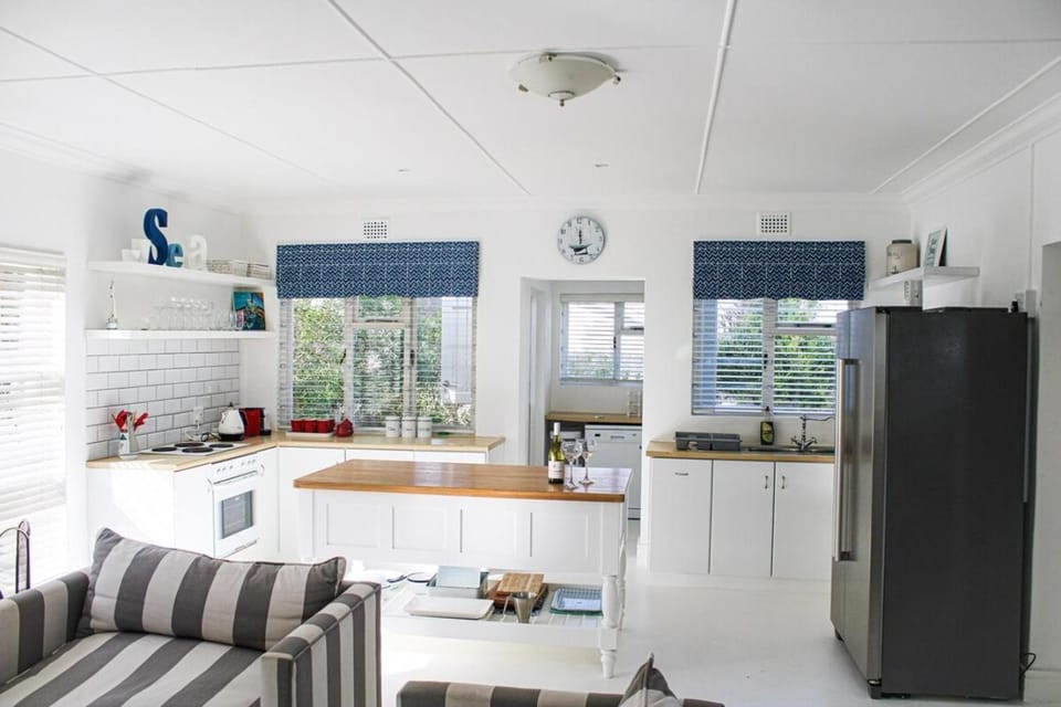 Oorgenoeg in Arniston House in Western Cape