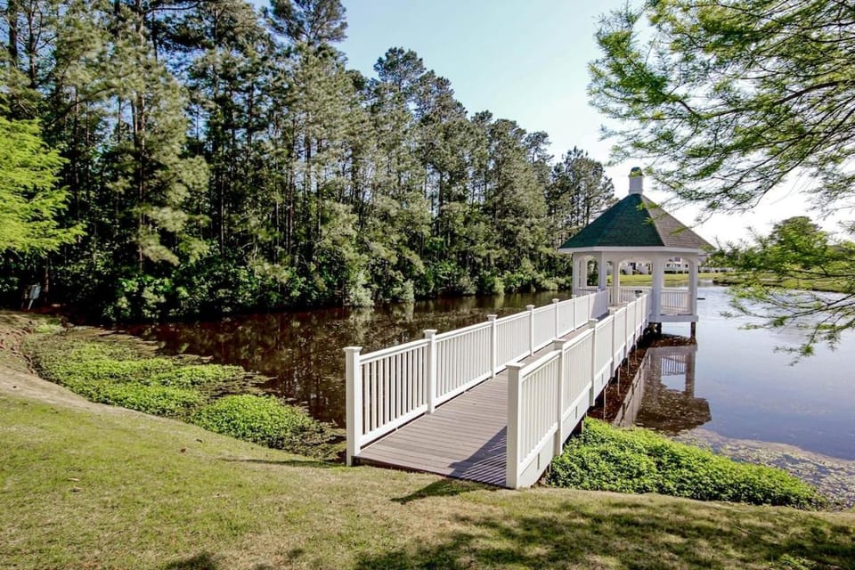 Paradise on the Course-303 House in Carolina Forest