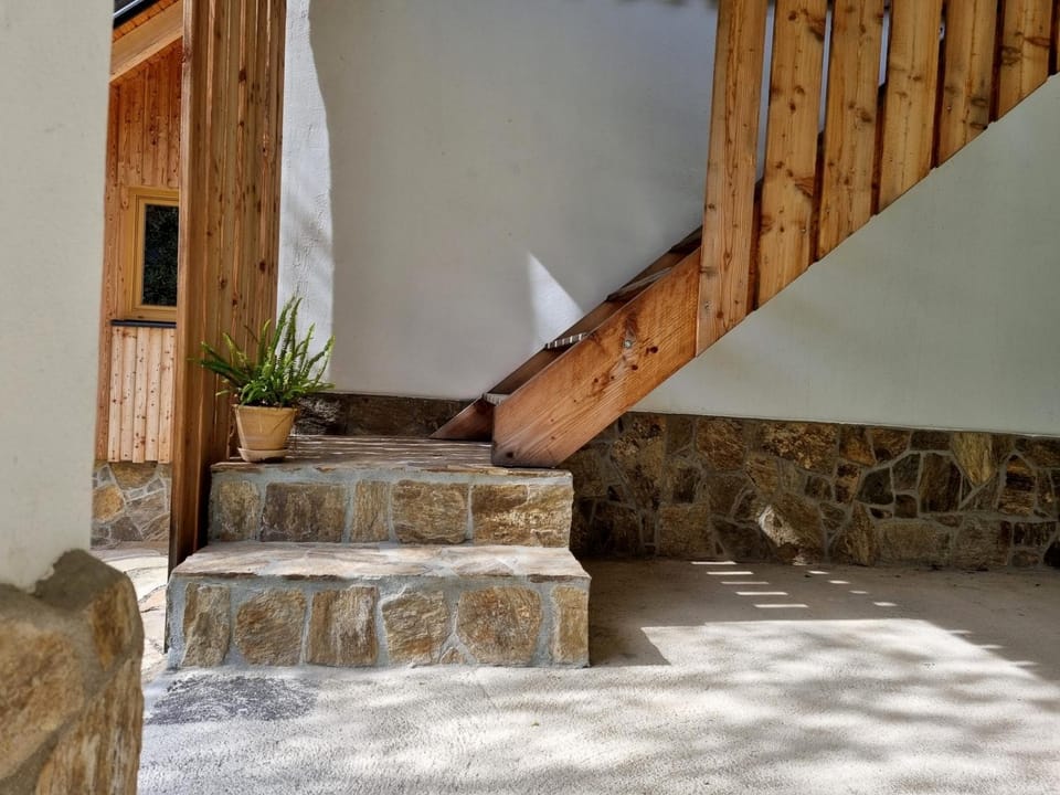 Apartma1 pri Adamu House in Slovenia