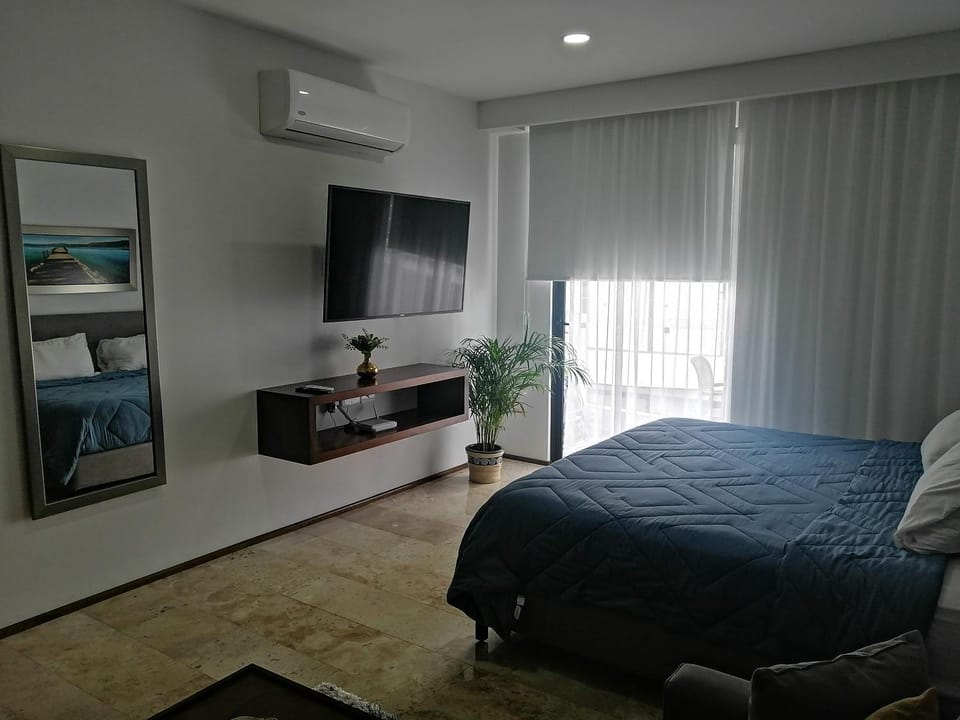 Menesse mitdtown2 , AVE 25TH Apartment in Playa del Carmen