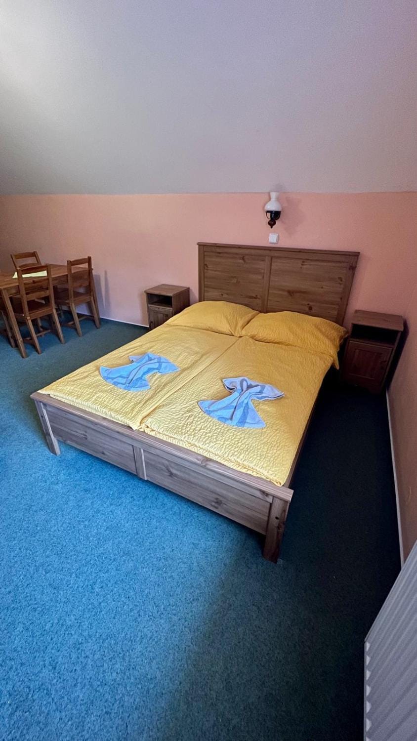 Chalupa Na stráni Bed and Breakfast in Czechia