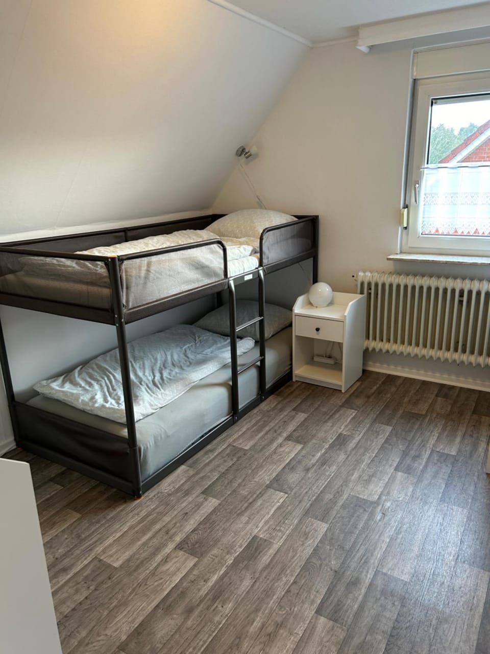 bunk bed