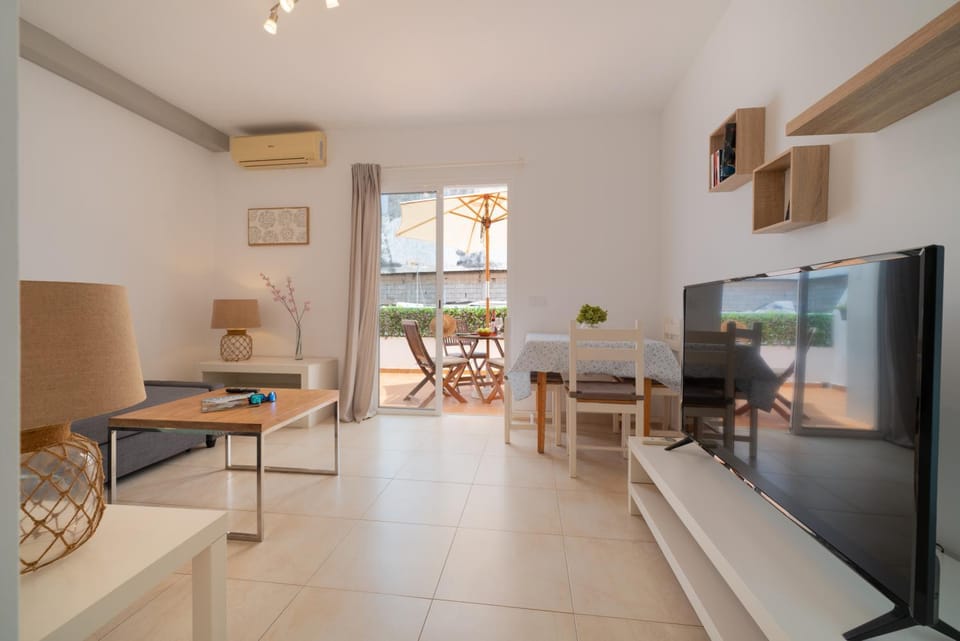Balcony/Terrace, Living room