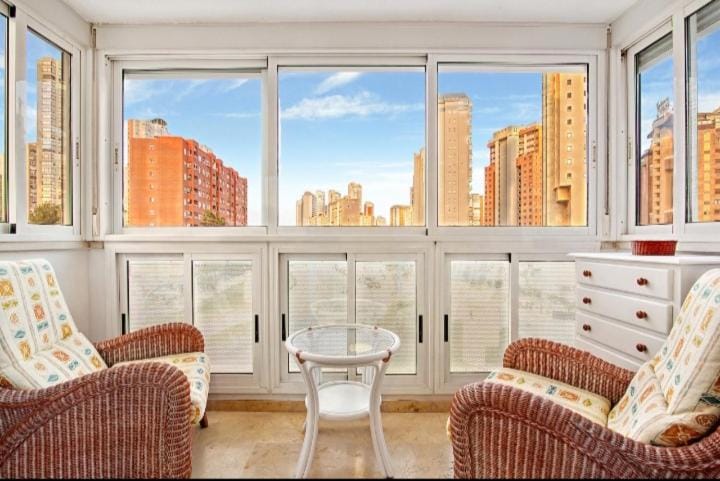 Day, View (from property/room), Balcony/Terrace, Balcony/Terrace, Living room, Seating area, City view